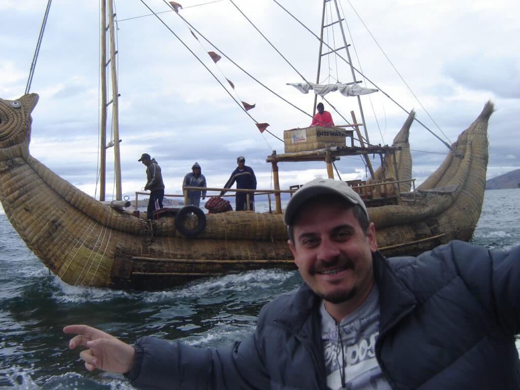 Se não fosse pela brasileiras que conheci durante minha viagem ao Peru e Bolívia não teria me aventurado pelas águas do Titicaca. - Dicas para viajar sozinho